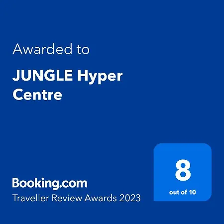 Jungle Hyper Centre 公寓 *